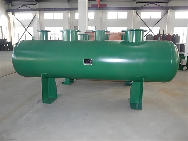 纳雍分集水器的流速