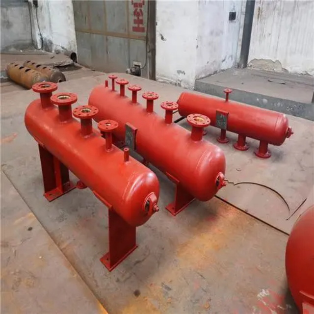 纳雍分集水器安装高度